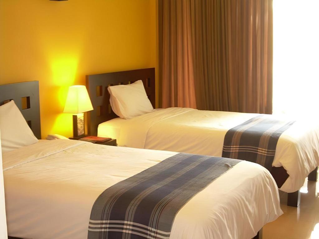 Eclipse Hotel Prawirotaman Джокякарта Екстериор снимка