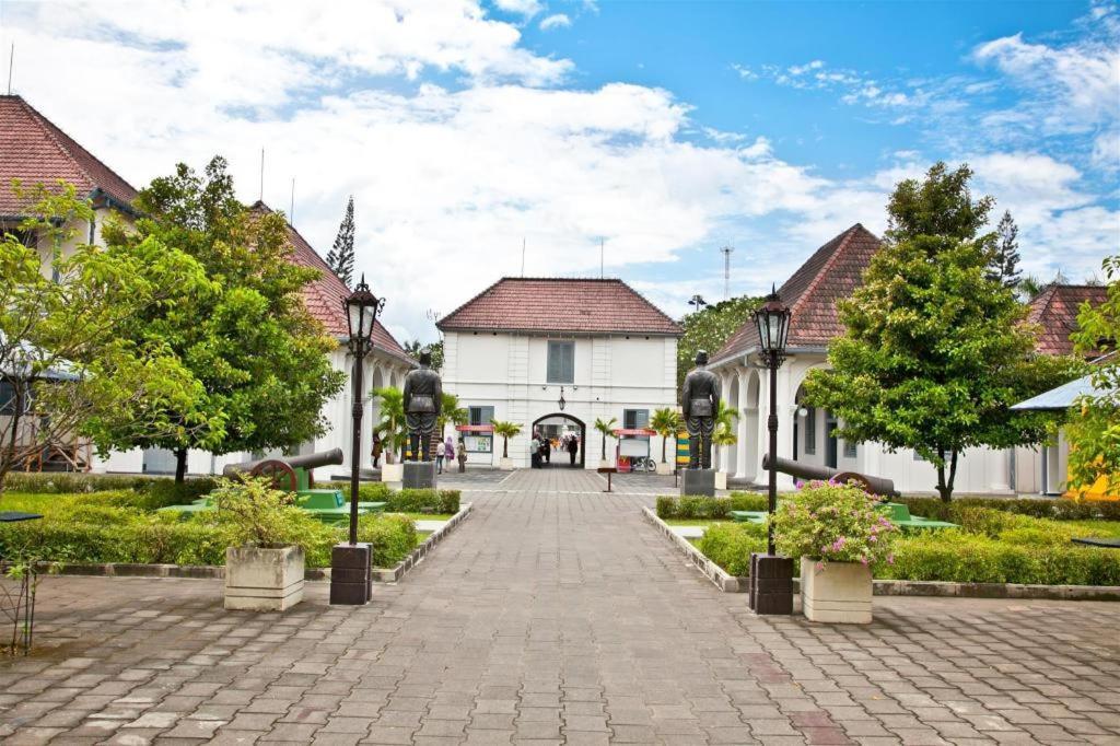 Eclipse Hotel Prawirotaman Джокякарта Екстериор снимка