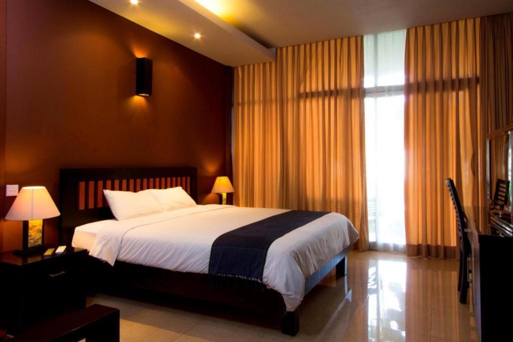 Eclipse Hotel Prawirotaman Джокякарта Екстериор снимка