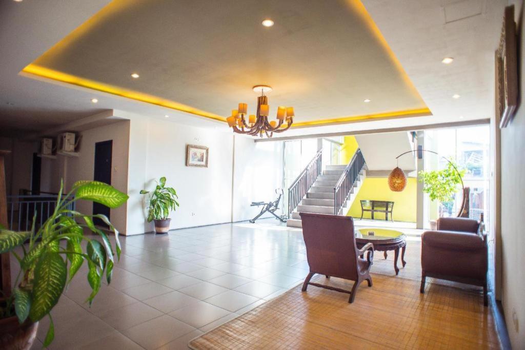 Eclipse Hotel Prawirotaman Джокякарта Екстериор снимка